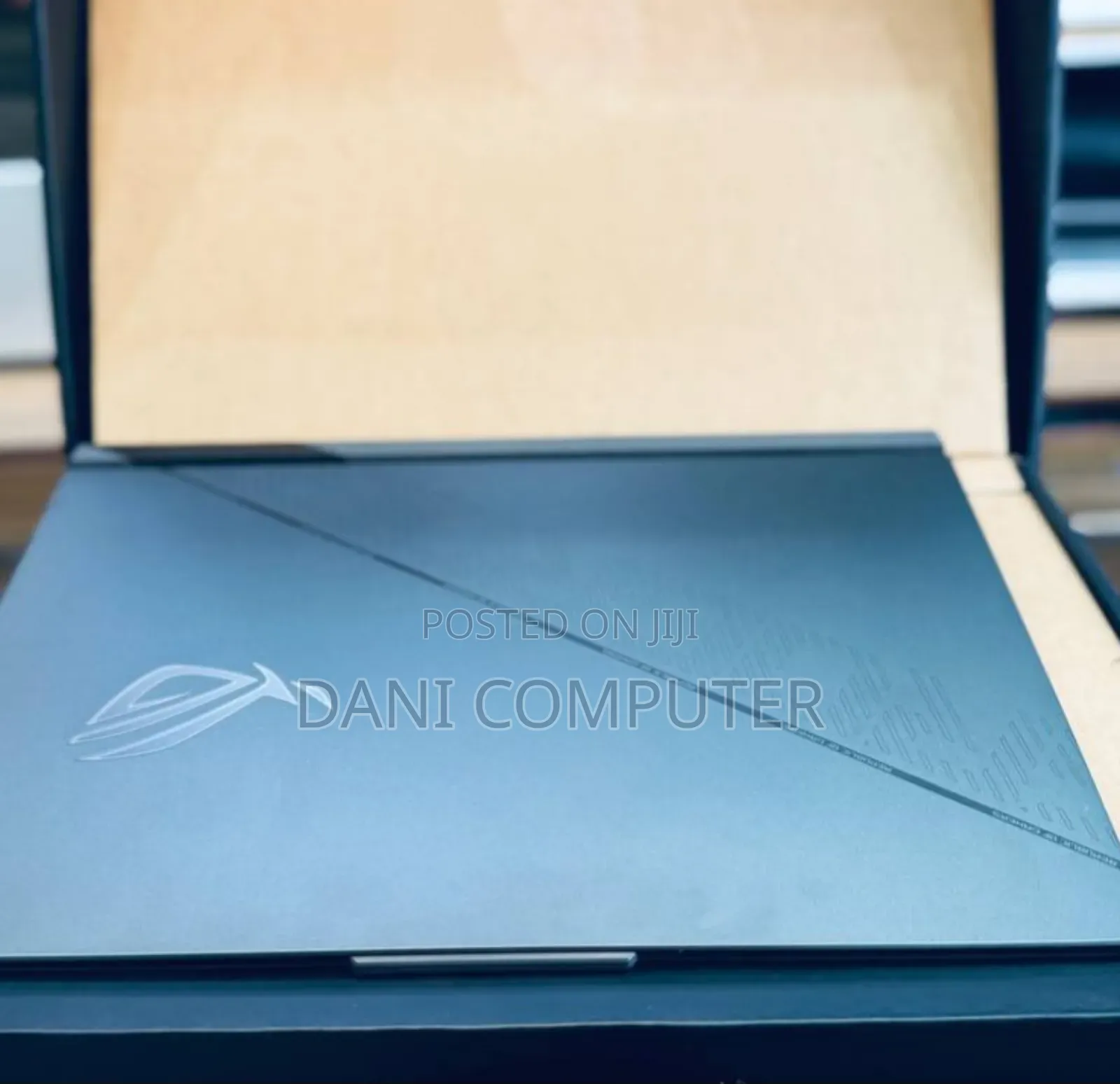 New Laptop Asus G71G 16GB Intel Core i9 SSD 1T
