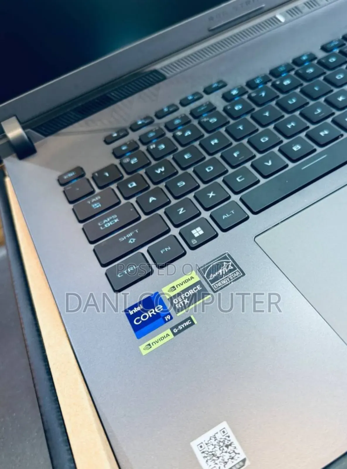 New Laptop Asus G71G 16GB Intel Core i9 SSD 1T
