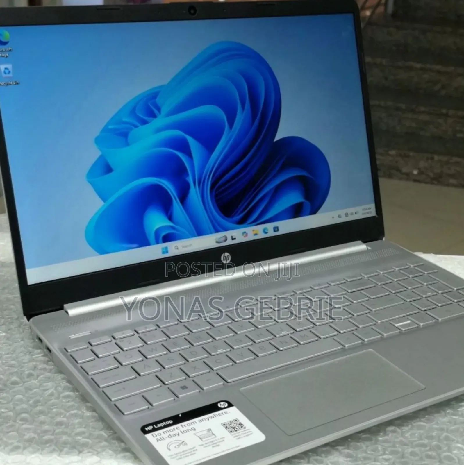 New Laptop HP Stream Notebook 8GB Intel Core i3 SSD 256GB