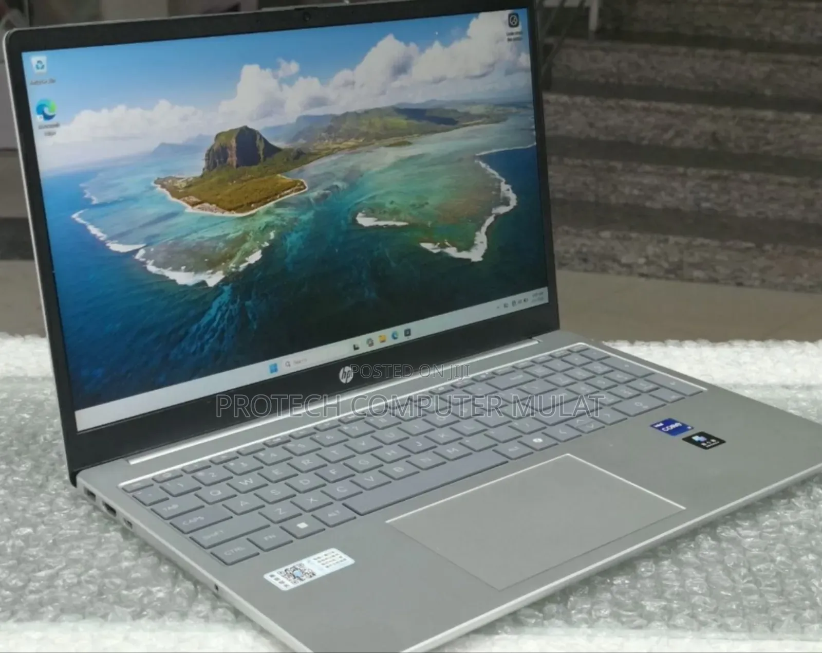 New Laptop HP Stream Notebook 16GB Intel Core i7 SSD 1T