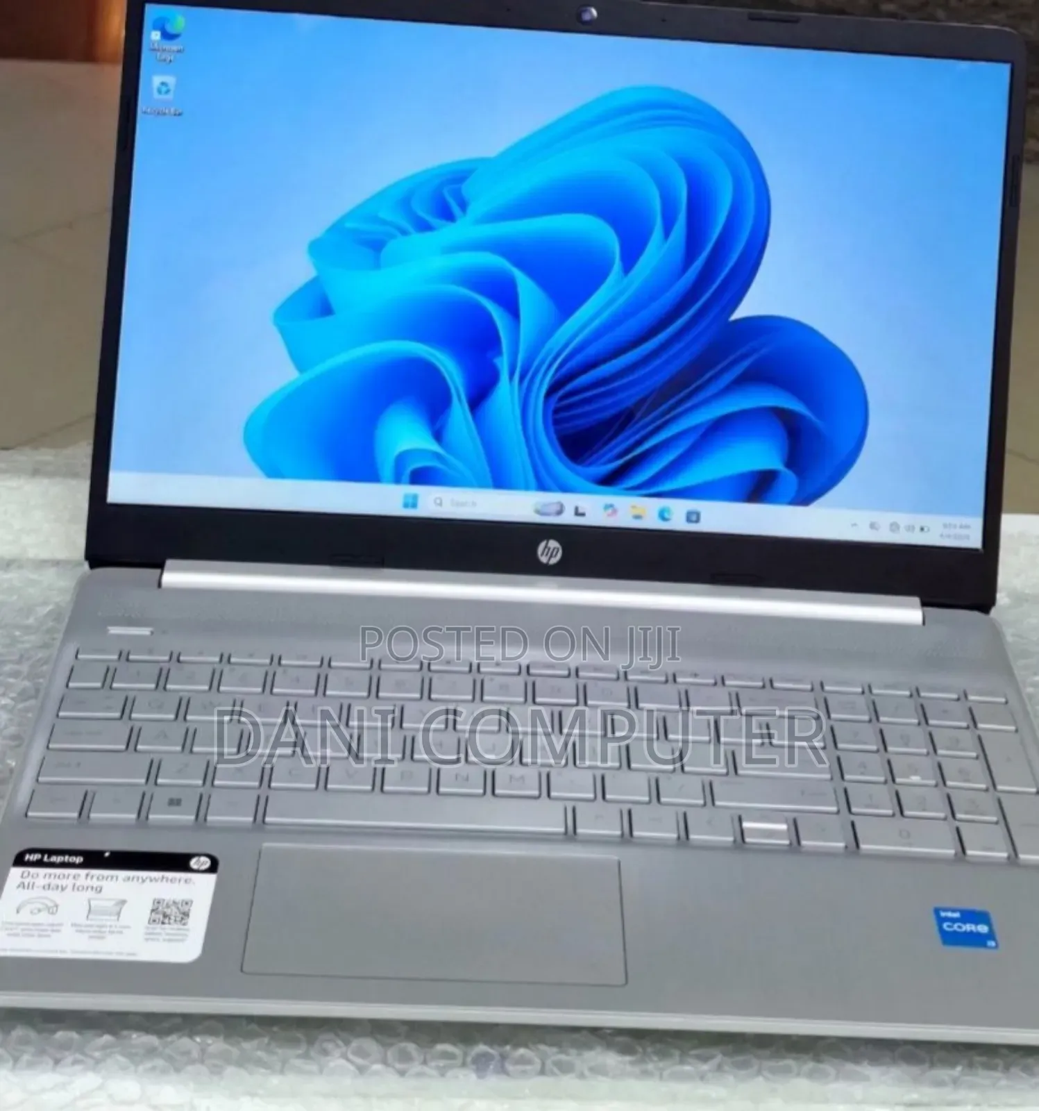 New Laptop HP Stream Notebook 8GB Intel Core i3 SSD 256GB
