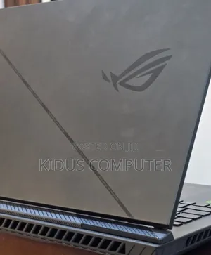 New Laptop Asus ROG Strix G15 16GB Intel Core i9 SSD 1T