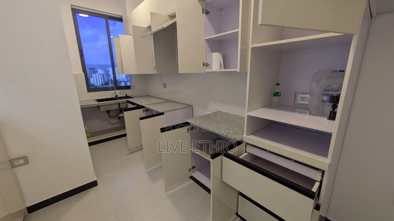 3bdrm Apartment in Kirkos for rent