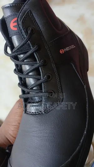 Heckel Safetyshoe Steeltoe, Stylish, Slipresistant & Lightweight ሴፍቲማማ