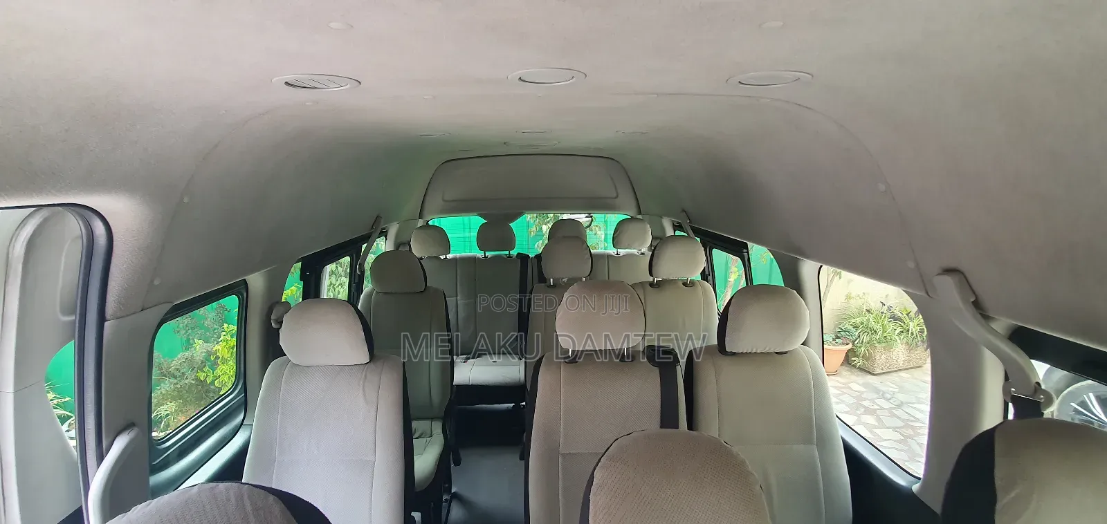 Toyota Grand HiAce 2018 White