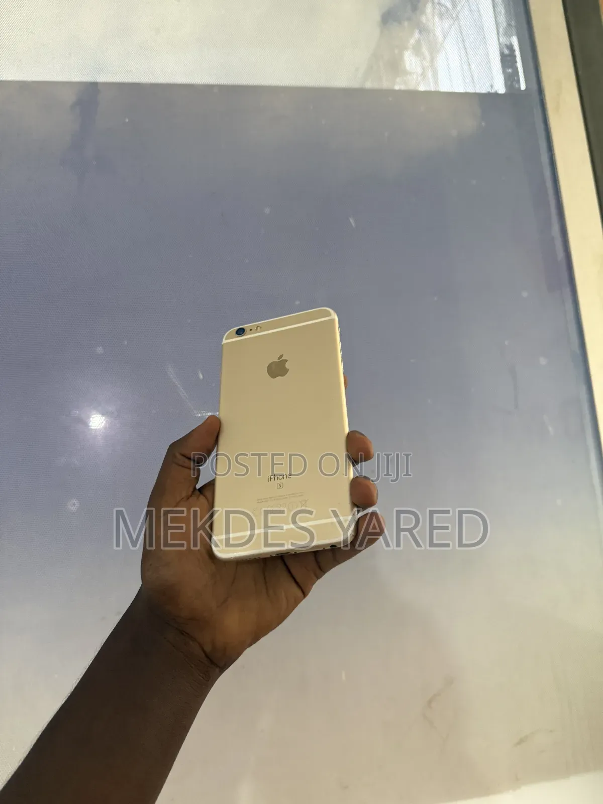 New Apple iPhone 6s Plus 64 GB Gold