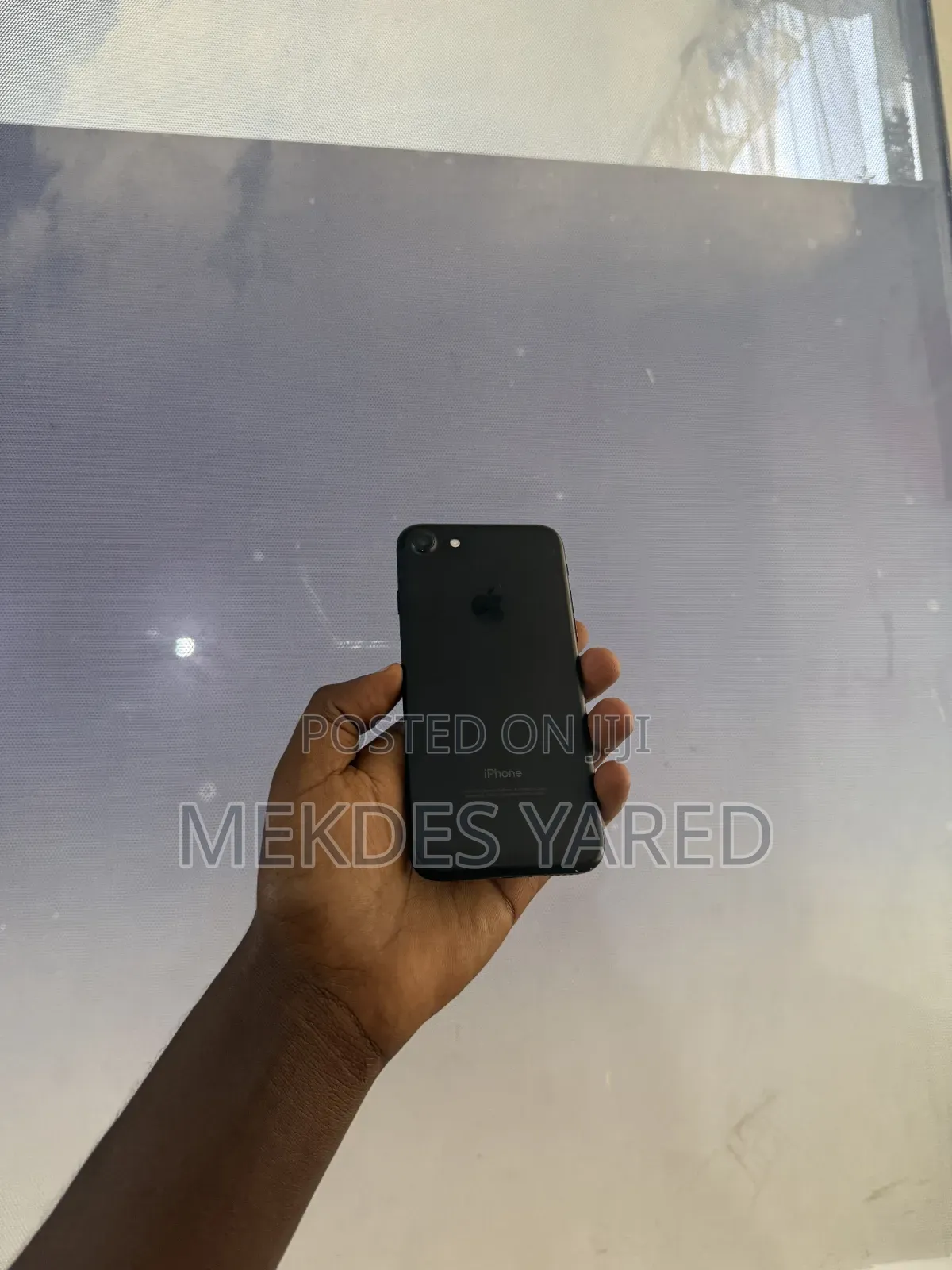 New Apple iPhone 7 128 GB Black