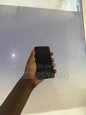 New Apple iPhone 7 128 GB Black