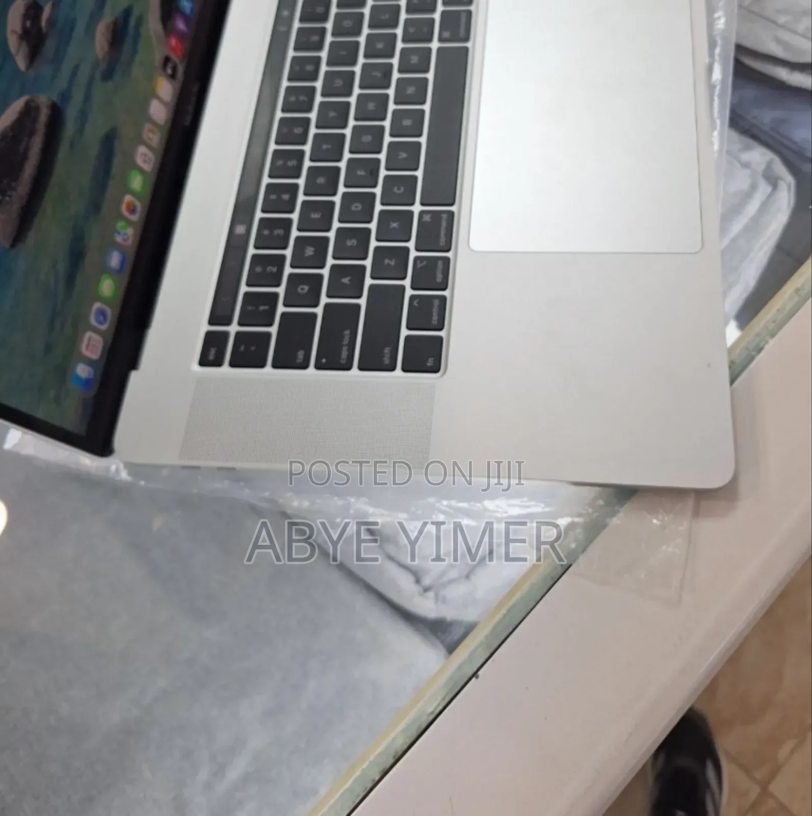 New Laptop Apple MacBook Pro 2019 64GB Intel Core i9 SSD 1T