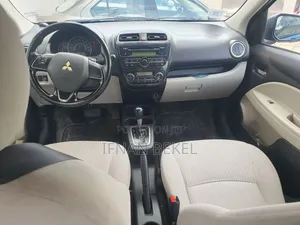 Mitsubishi Attrage 2021 Blue