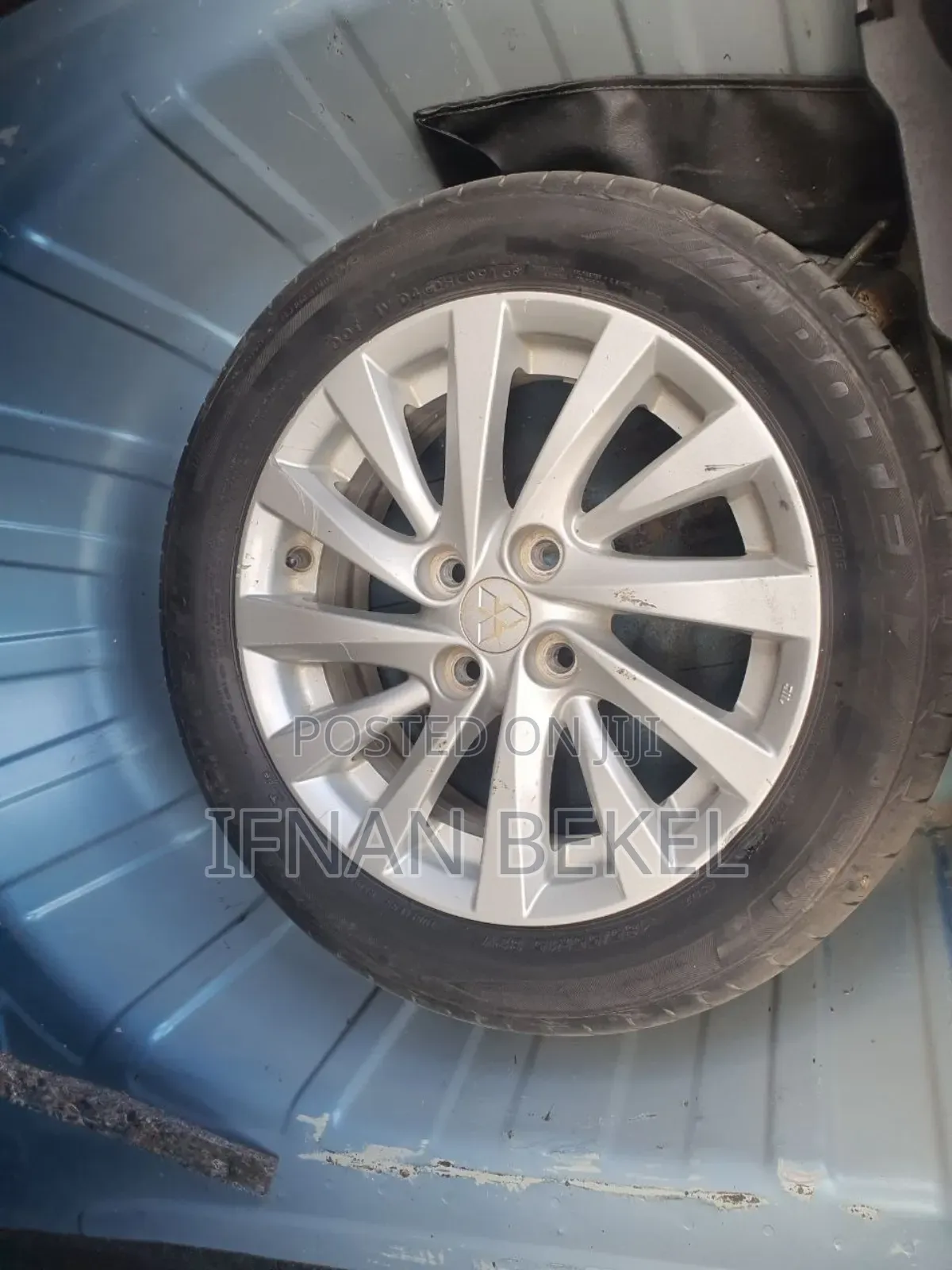 Mitsubishi Attrage 2021 Blue
