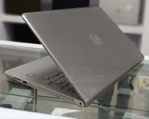 New Laptop HP Pavilion 15 8GB Intel Core i5 HDD 1T