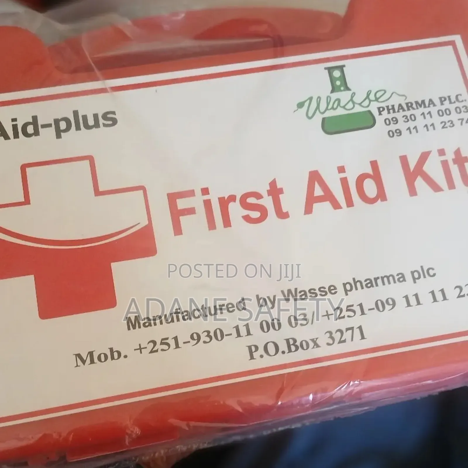 15 People First Aid Kit非