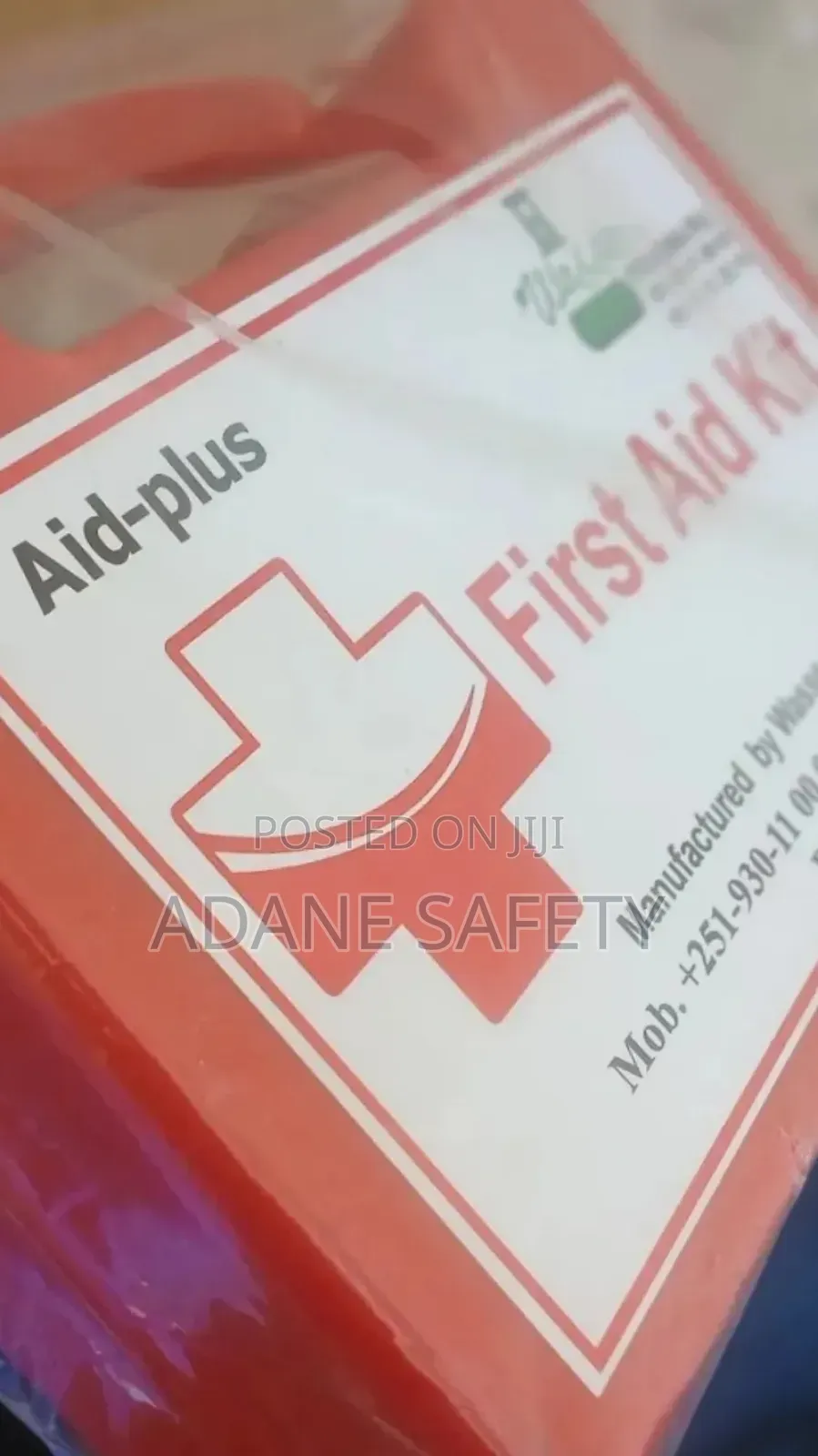 15 People First Aid Kit非