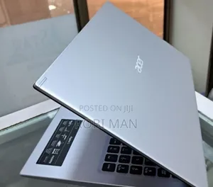 New Laptop Acer Aspire 1551 8GB Intel Core i3 SSD 500GB