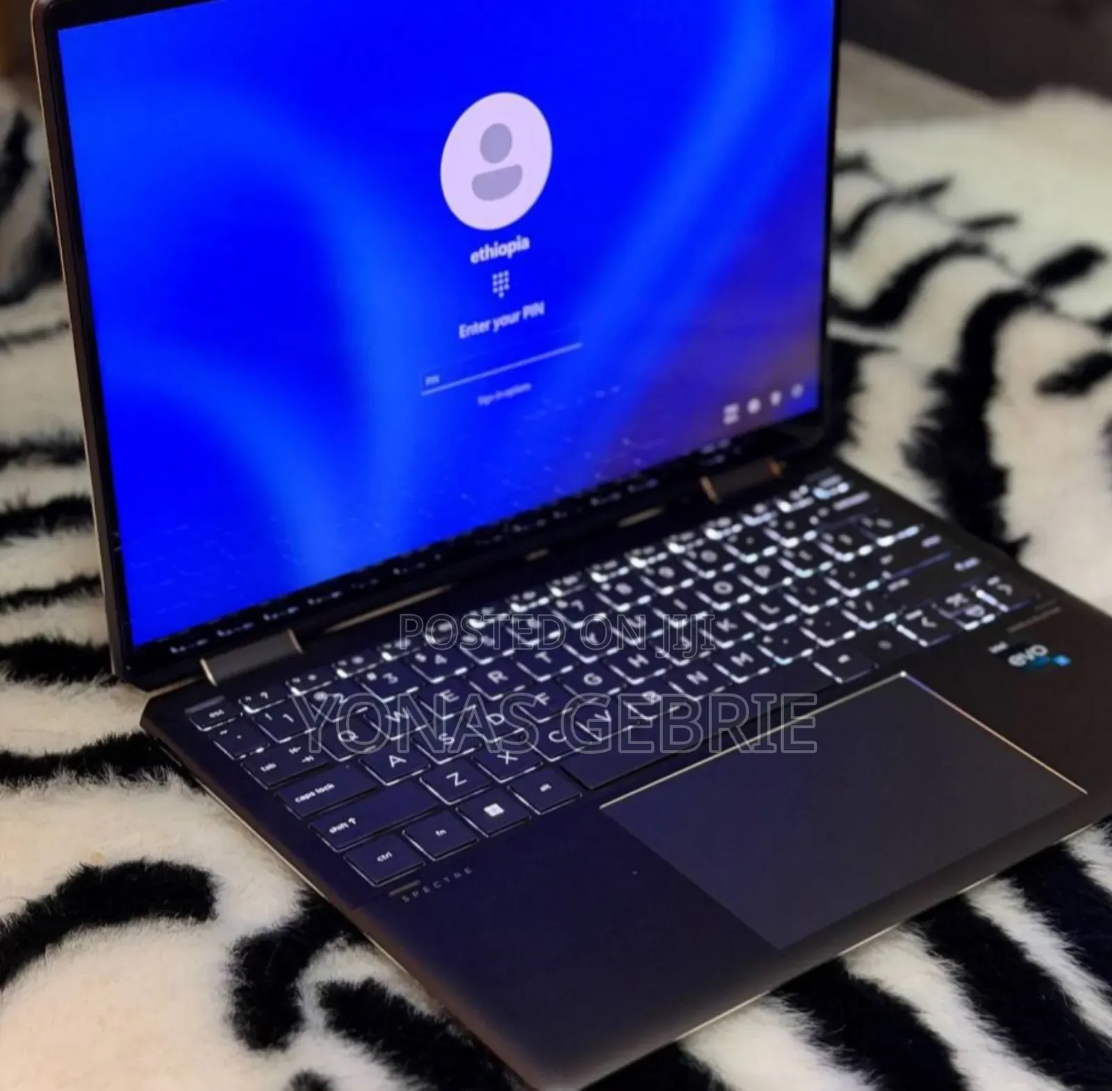 New Laptop HP Spectre 14 16GB Intel Core i7 SSD 1T