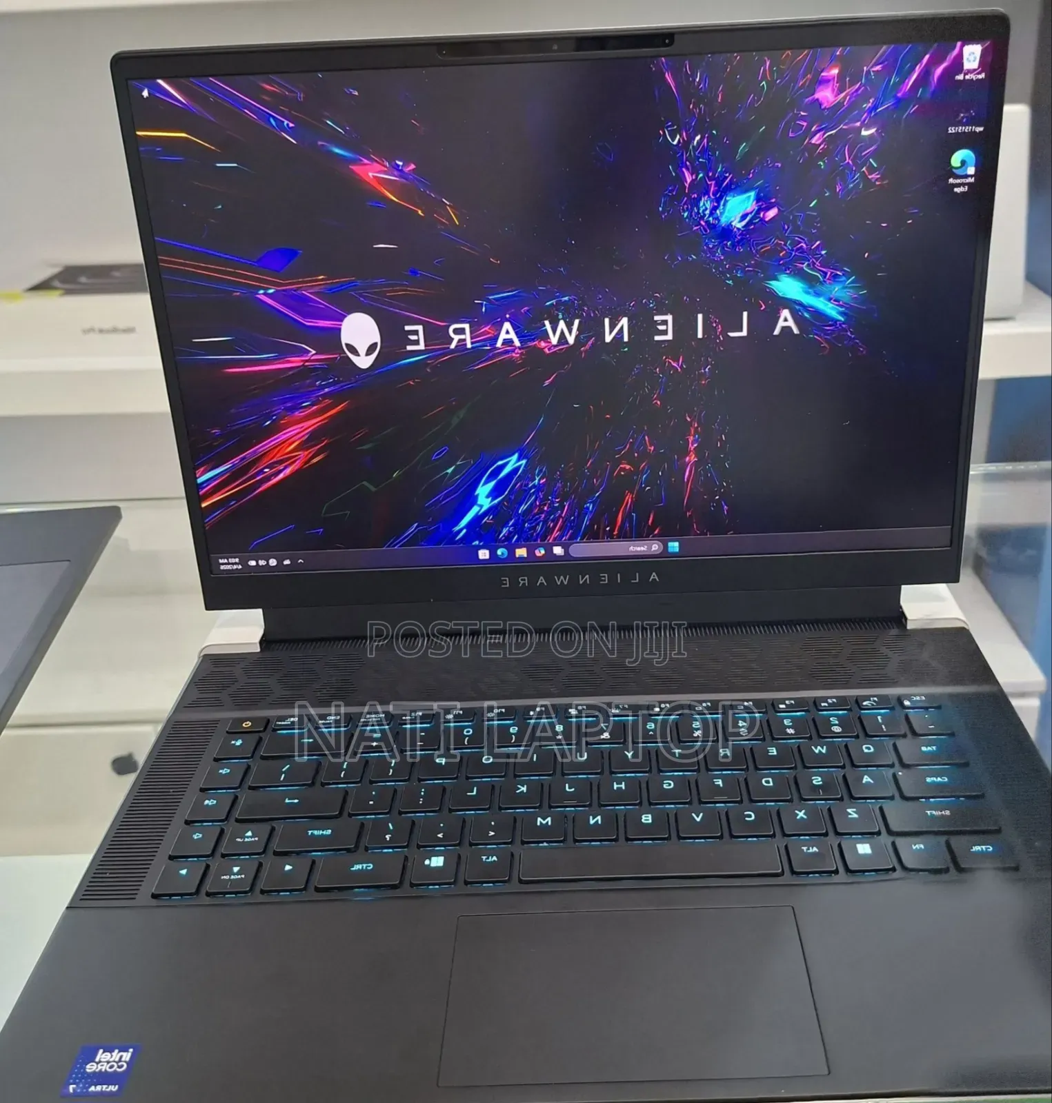 New Laptop Alienware M15 r3 16GB Intel Core Ultra 7 SSD 1T