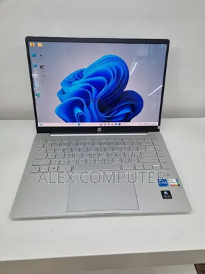 New Laptop HP Pavilion 14 16GB Intel Core i5 SSD 512GB