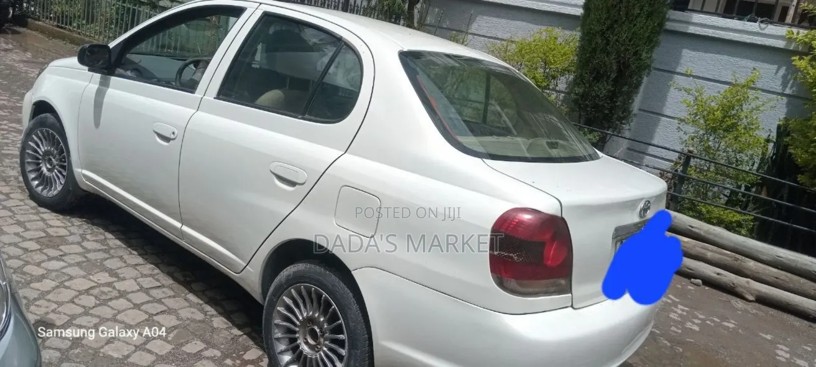 Toyota Platz 2005 White