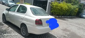 Toyota Platz 2005 White