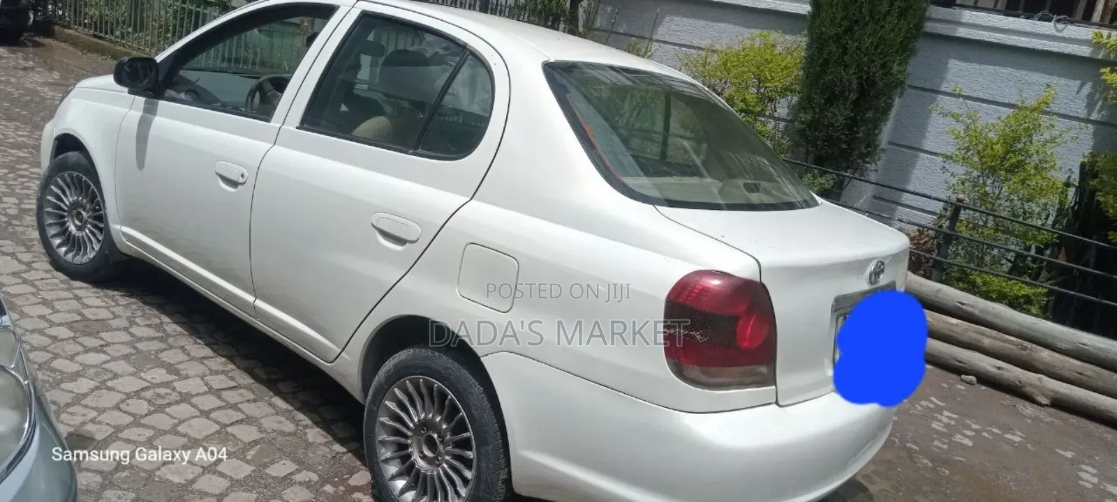 Toyota Platz 2005 White