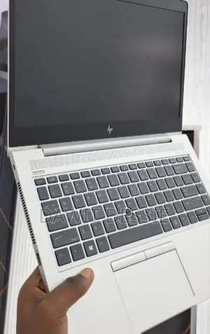 New Laptop HP EliteBook 840 G5 16GB Intel Core i5 SSD 512GB