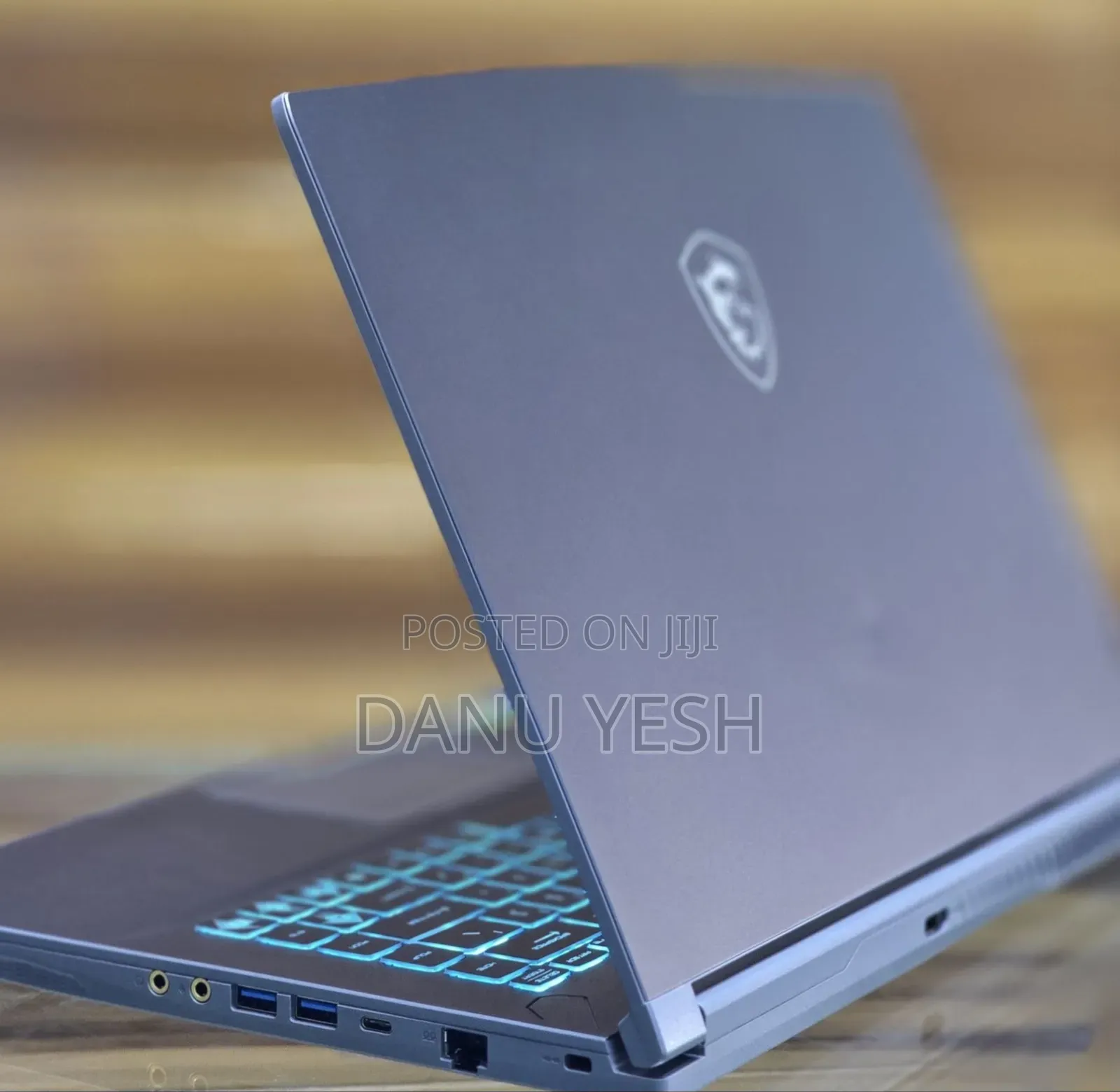 New Laptop MSI 16GB Intel Core i5 SSD 512GB