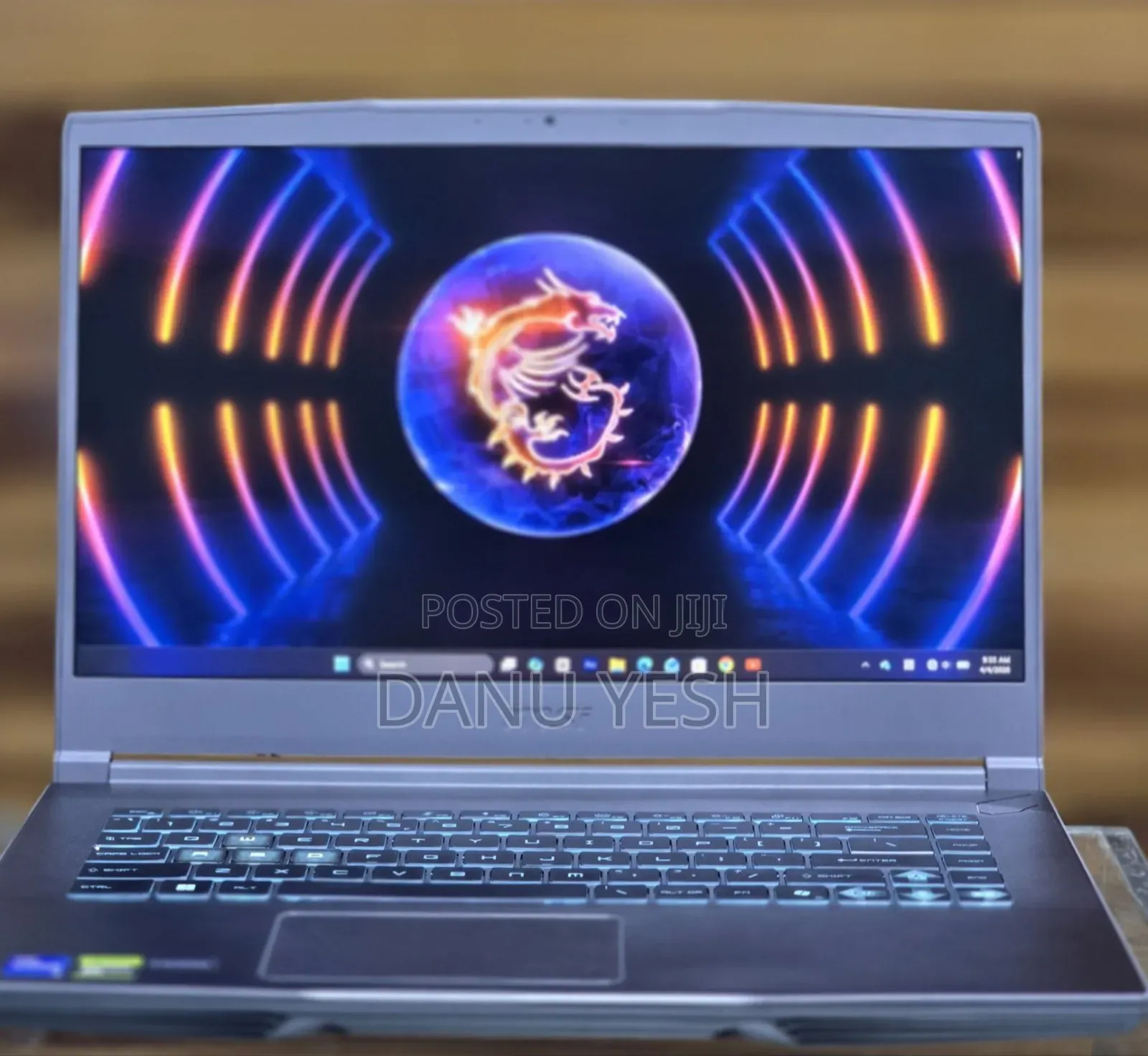 New Laptop MSI 16GB Intel Core i5 SSD 512GB