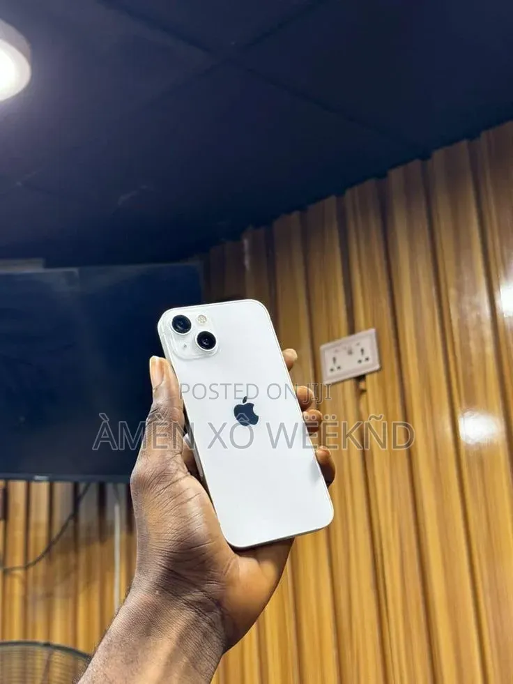 Apple iPhone 13 128 GB White
