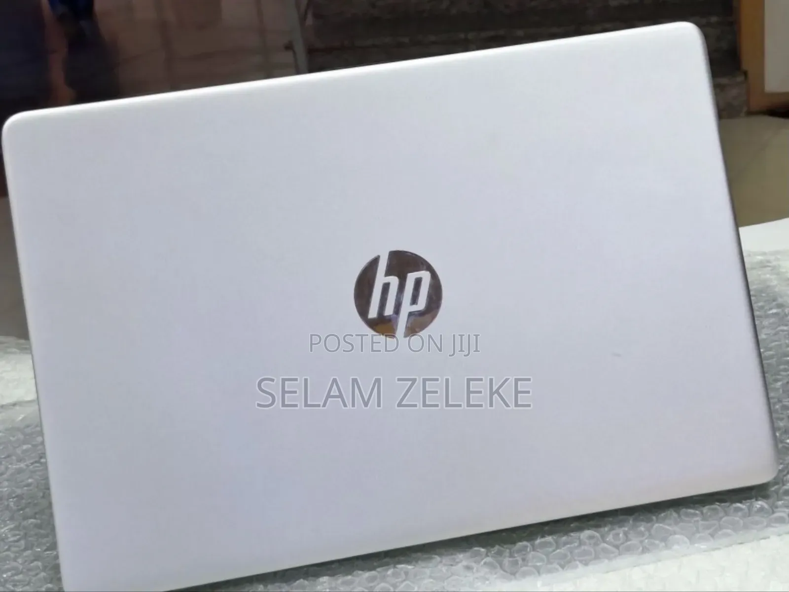 New Laptop HP 8GB Intel Core i3 SSD 256GB