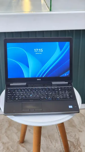 New Laptop Dell Precision 7520 16GB Intel Core i7 SSD 512GB