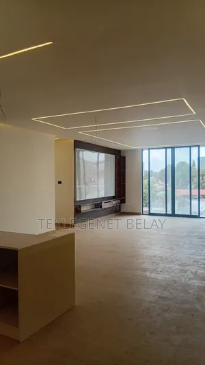3bdrm Apartment in My Choice Real, Bole for sale