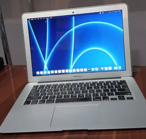 New Laptop Apple MacBook 2015 8GB Intel Core i5 SSD 256GB
