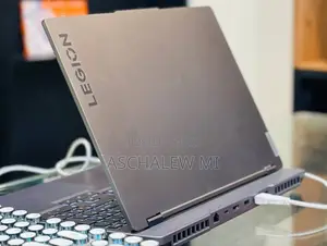 New Laptop Lenovo Legion 5 16GB AMD Ryzen 7 SSD 512GB