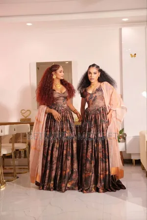 ቅመሜ ሽፎን ማንኛዉንም የባህል አልባሳት ሹፎኖች እና ጥልፎች ለማንኛውም የድሜ ክልል