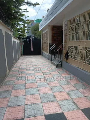 3bdrm House in Bole for sale