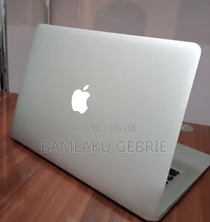 New Laptop Apple MacBook Air 2015 8GB Intel Core i5 SSD 128GB
