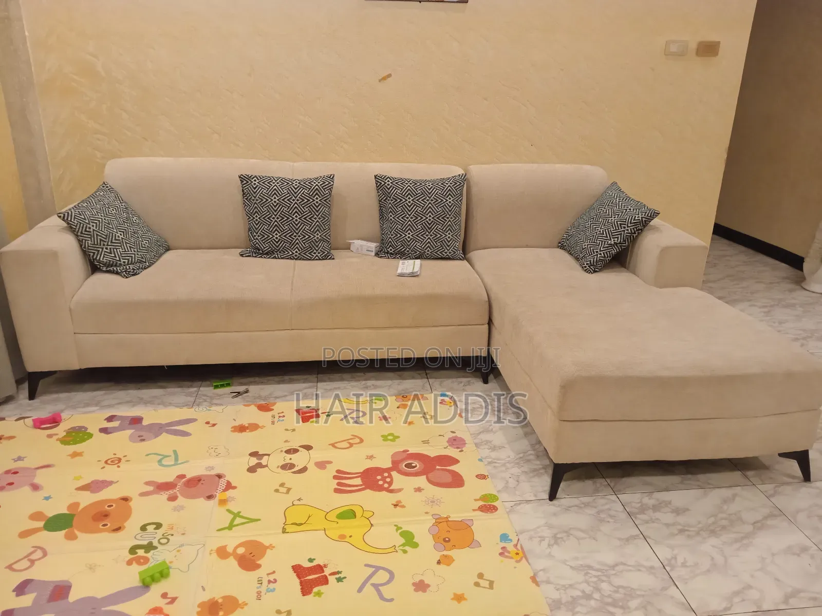 L Shape Sofa Slightly Like 2 Month Used