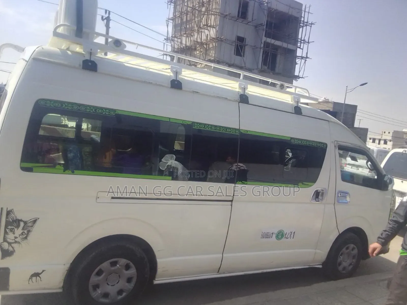 Toyota HiAce 2015 White