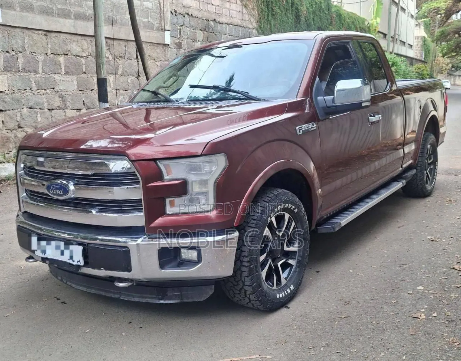 Ford F-150 2016 Burgundy
