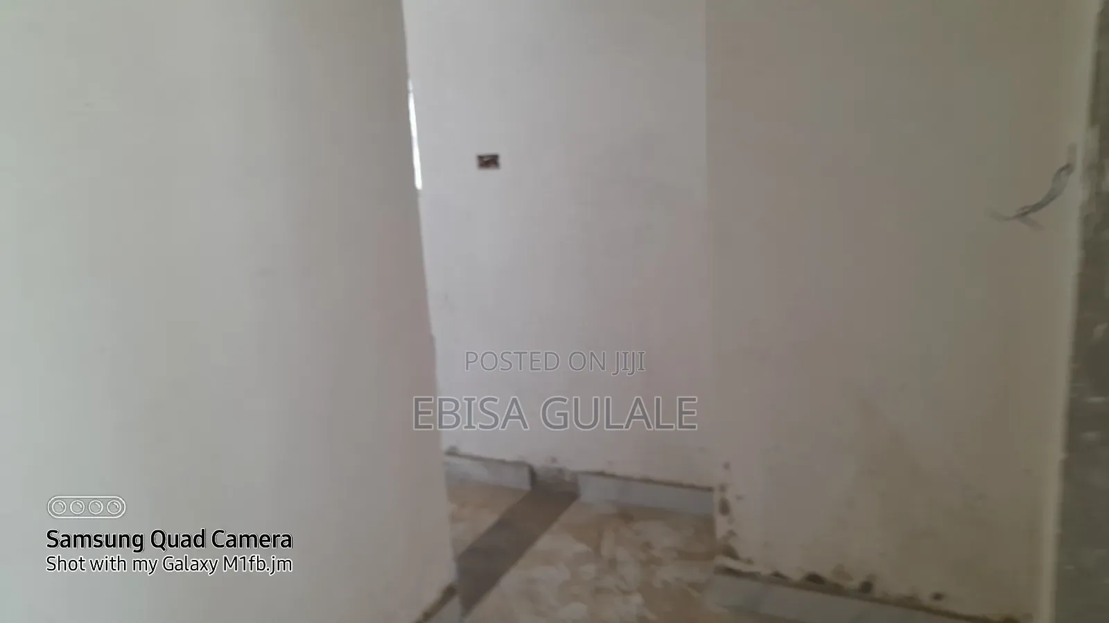 5bdrm Farm House in Yeka for sale