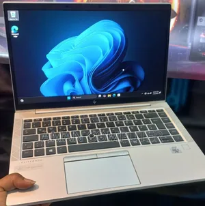 New Laptop HP EliteBook 840 G7 16GB Intel Core i5 SSD 512GB