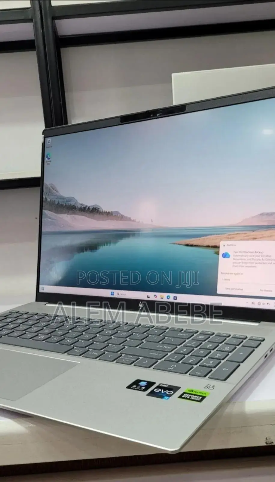 New Laptop HP 16GB Intel Core i7 SSD 1T