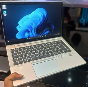 New Laptop HP EliteBook 840 G7 16GB Intel Core i5 SSD 512GB