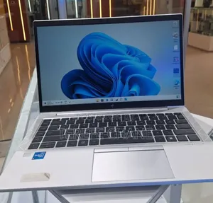 New Laptop HP EliteBook 840 G8 16GB Intel Core i5 SSD 512GB