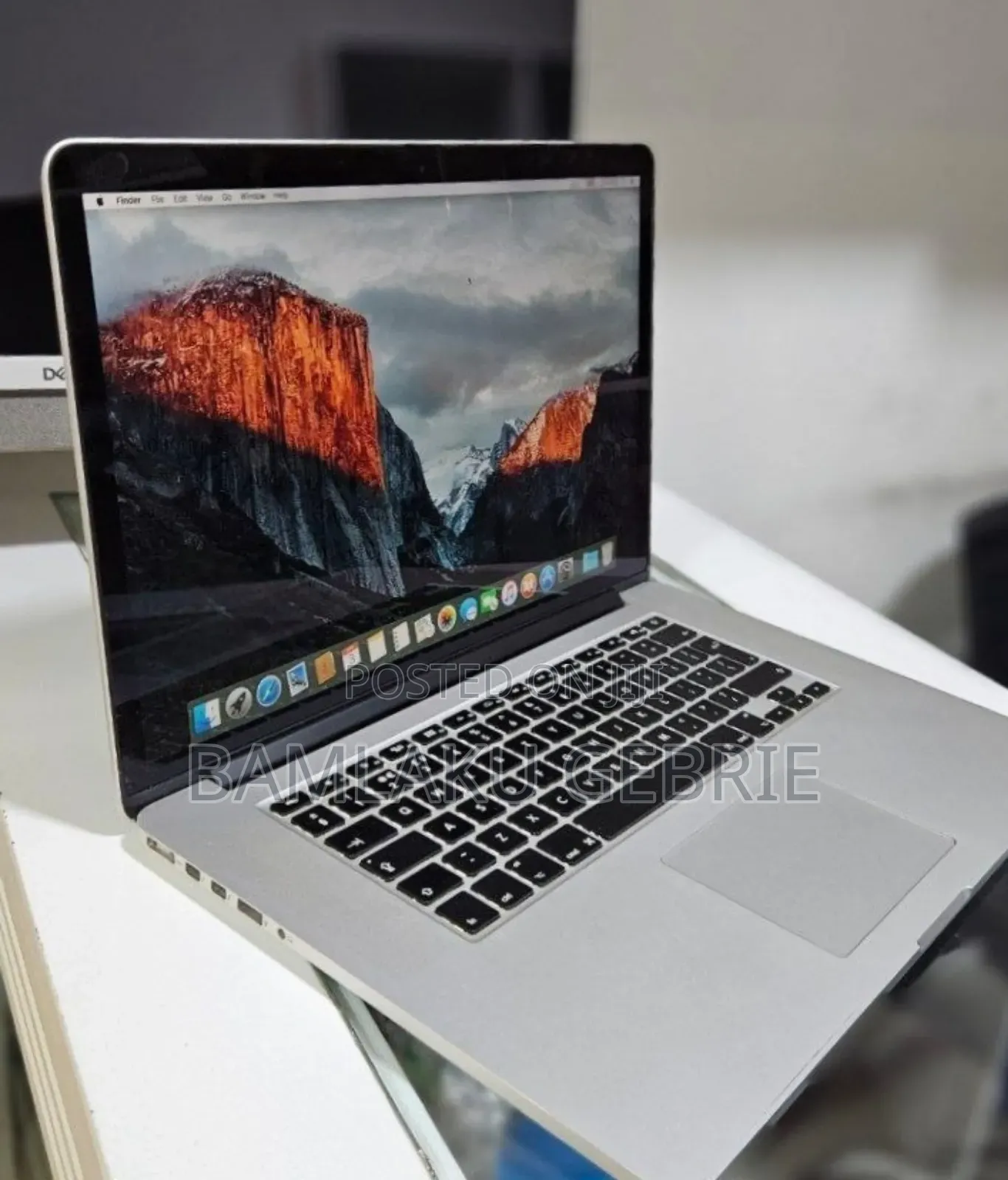 New Laptop Apple MacBook Air 2015 16GB Intel Core i7 SSD 256GB