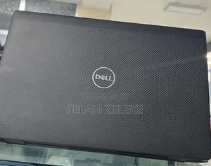 New Laptop Dell 16GB Intel Core i5 SSD 512GB