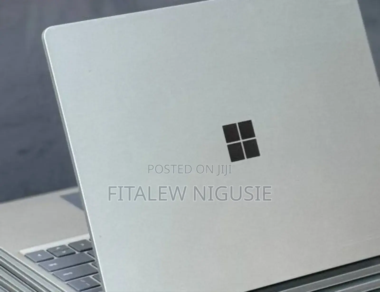 New Laptop Microsoft Surface Go 16GB Intel Core i5 SSD 512GB