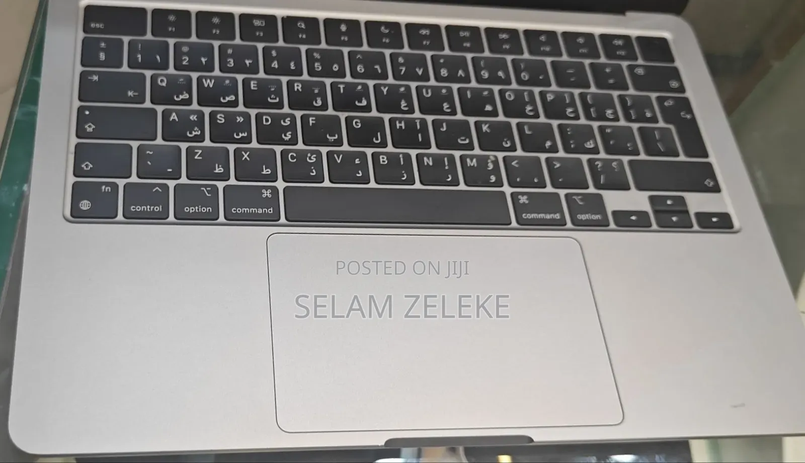 New Laptop Apple MacBook Air 2022 M2 8GB Intel Core i5 SSD 512GB