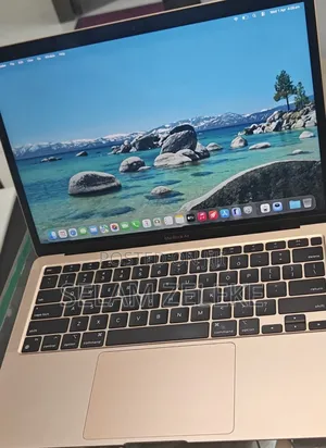New Laptop Apple MacBook Air 2022 M2 8GB Intel Core i5 SSD 512GB